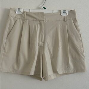 CALIA Women's Traditional Golf Shorts High Rise NWT Size 8